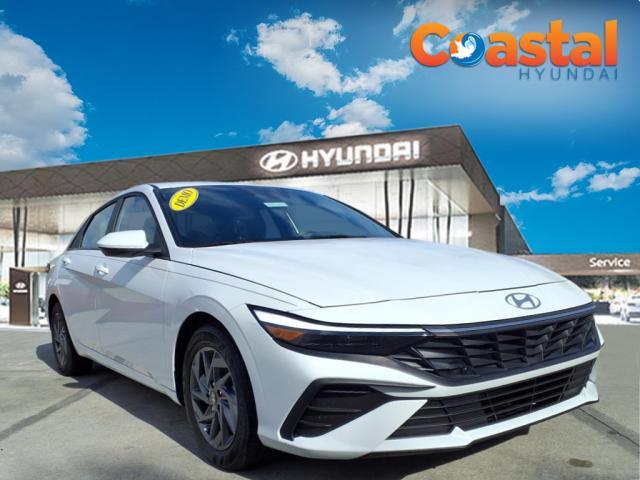 new 2024 Hyundai Elantra car, priced at $24,020