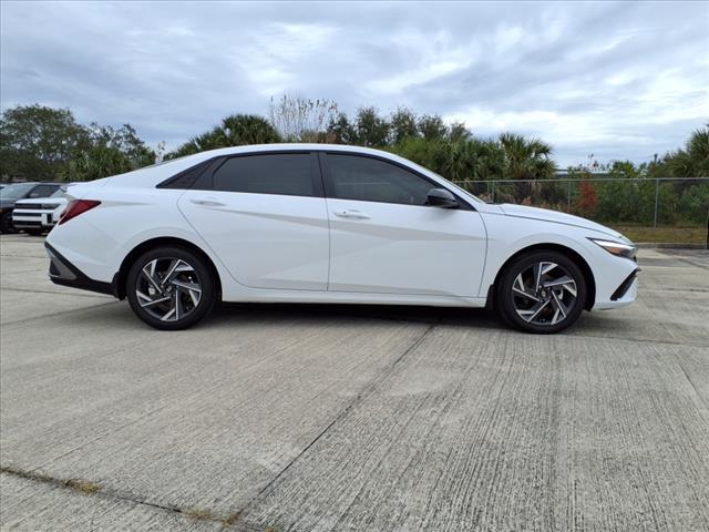 new 2025 Hyundai Elantra car, priced at $24,676