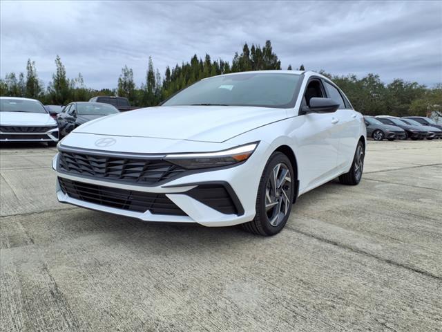 new 2025 Hyundai Elantra car, priced at $24,676