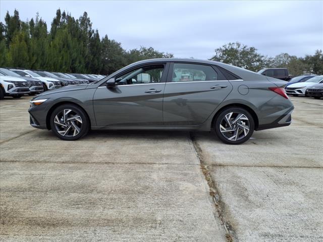 new 2025 Hyundai Elantra car, priced at $26,700