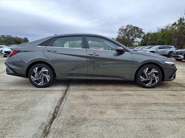 new 2025 Hyundai Elantra car, priced at $26,700