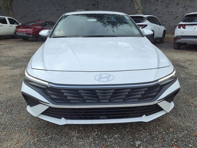 new 2024 Hyundai Elantra car, priced at $23,240