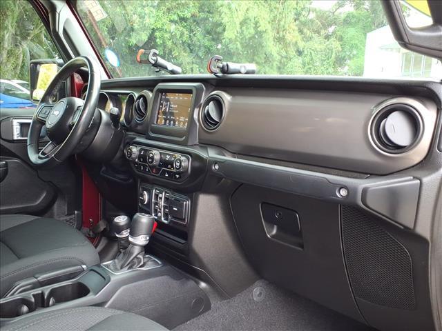 used 2021 Jeep Gladiator car, priced at $27,995