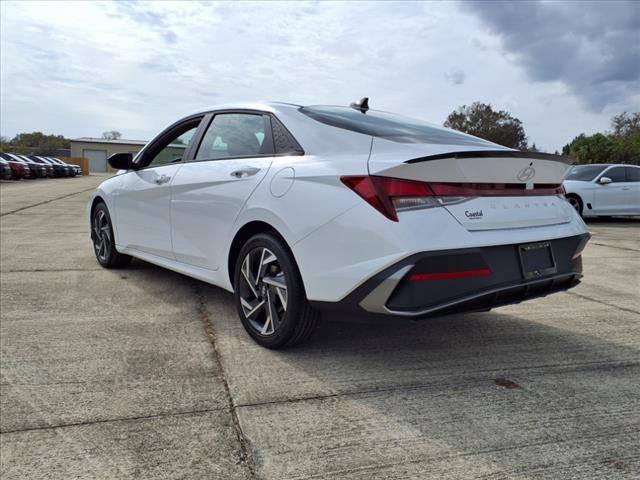 new 2025 Hyundai Elantra car, priced at $24,632