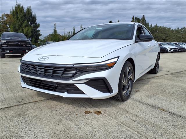 new 2025 Hyundai Elantra car, priced at $24,632