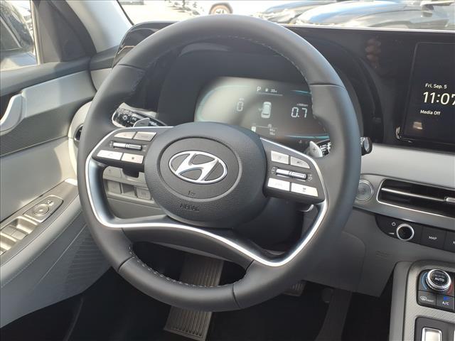 new 2025 Hyundai Palisade car, priced at $40,642