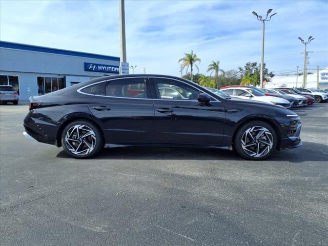 new 2024 Hyundai Sonata car, priced at $32,240