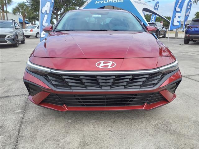 new 2024 Hyundai Elantra HEV car, priced at $26,510
