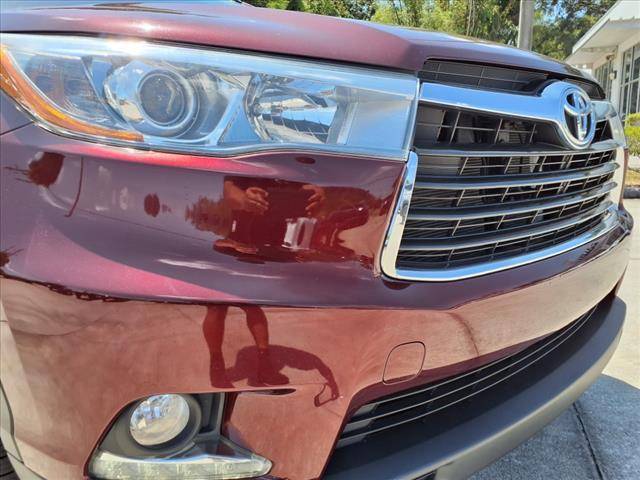 used 2015 Toyota Highlander car, priced at $21,444