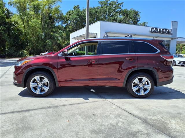 used 2015 Toyota Highlander car, priced at $21,444