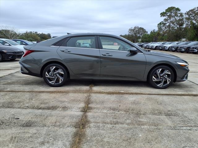 new 2025 Hyundai Elantra car, priced at $26,719