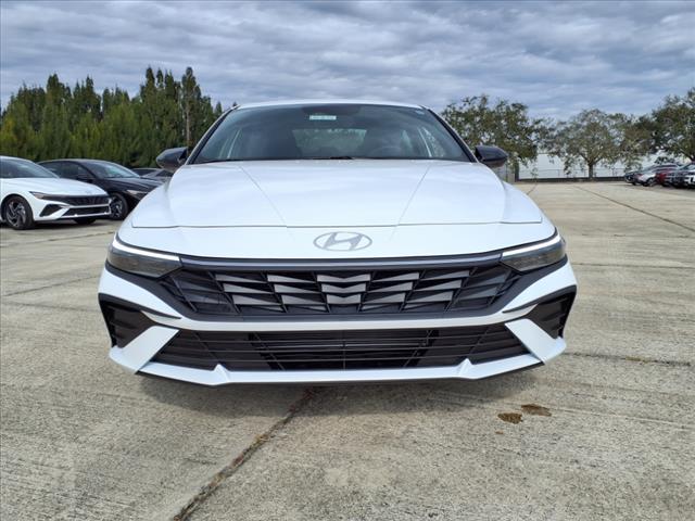 new 2025 Hyundai Elantra car, priced at $24,676