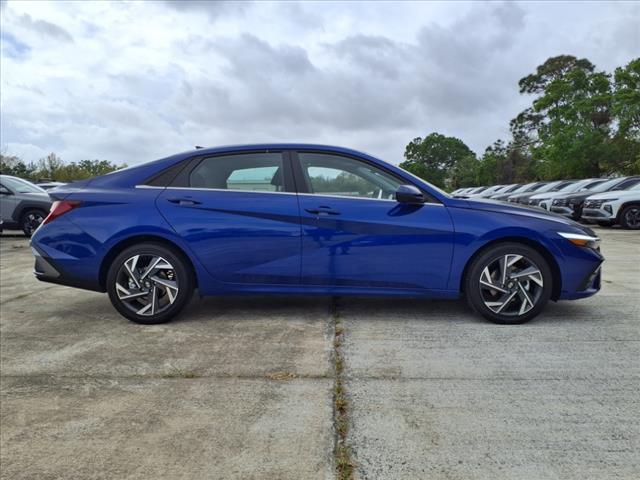 new 2025 Hyundai Elantra car