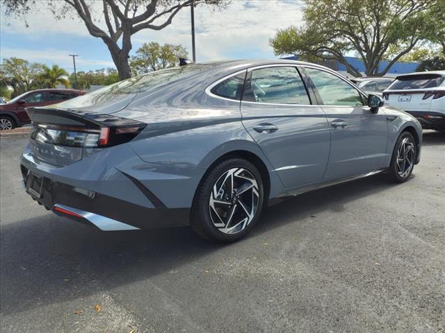 new 2024 Hyundai Sonata car, priced at $32,250