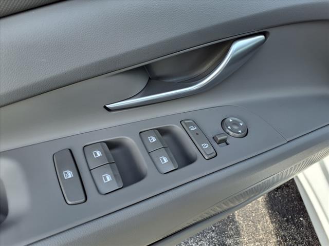 new 2025 Hyundai ELANTRA HEV car, priced at $29,685