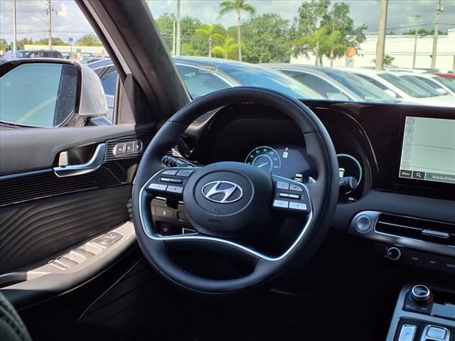 new 2025 Hyundai Palisade car, priced at $52,376