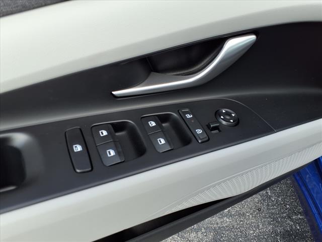 new 2025 Hyundai ELANTRA HEV car, priced at $31,720