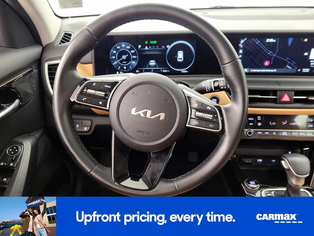 used 2024 Kia Seltos car, priced at $25,998
