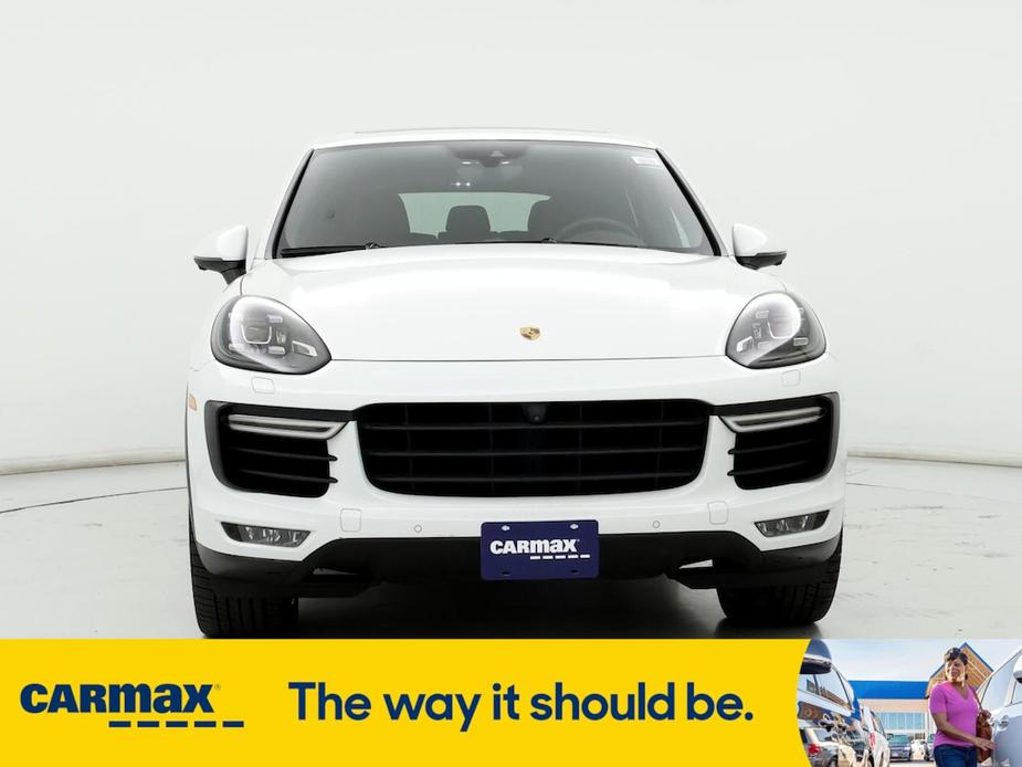 used 2018 Porsche Cayenne car, priced at $59,998