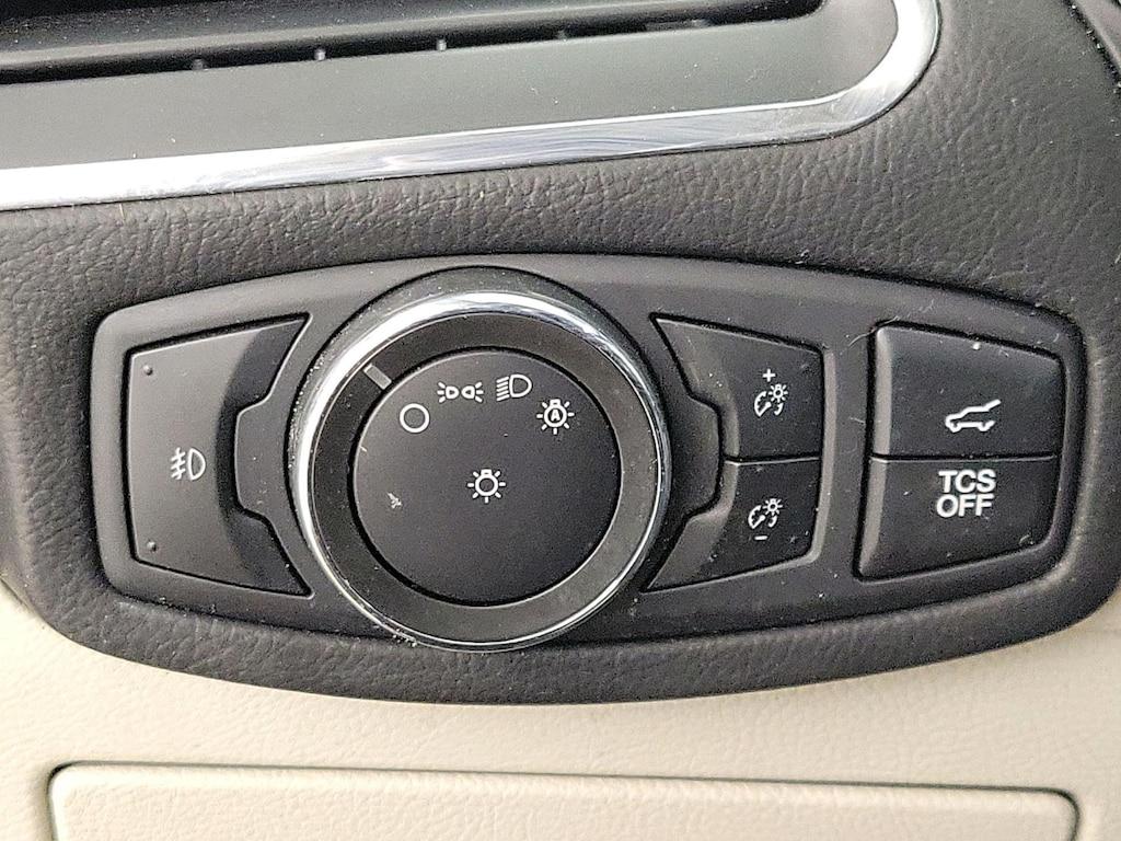 used 2021 Ford Edge car, priced at $24,998