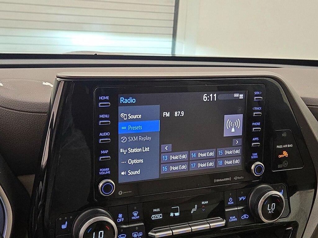 used 2020 Toyota Highlander car, priced at $30,998