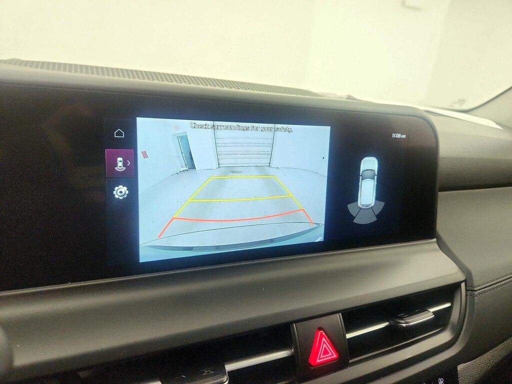 used 2025 Kia Seltos car, priced at $27,998