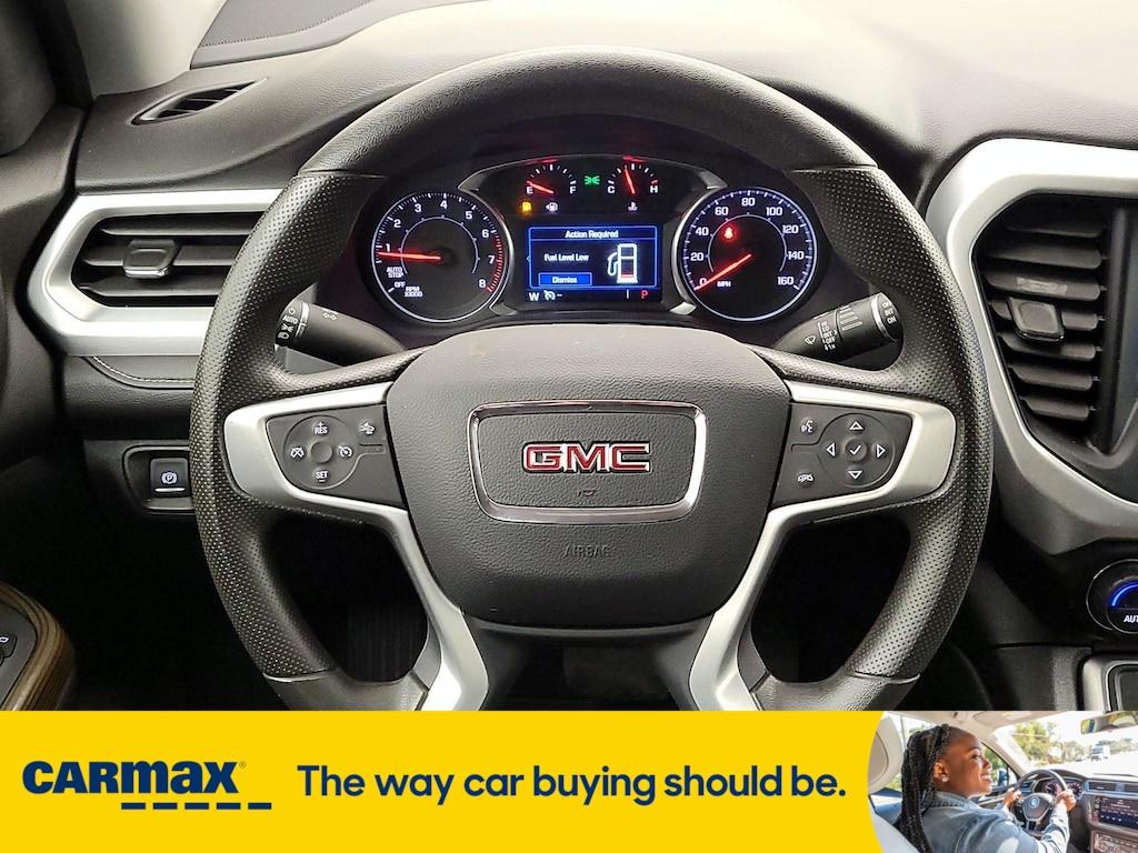 used 2022 GMC Acadia car, priced at $25,998