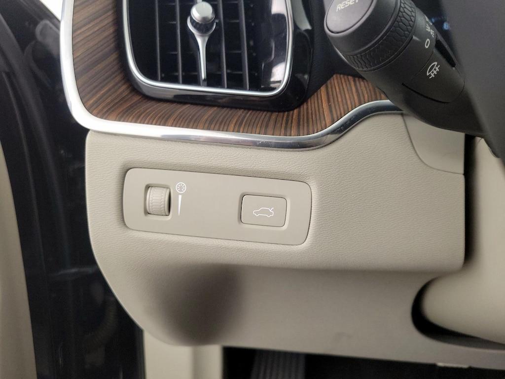 used 2021 Volvo XC60 car, priced at $31,998