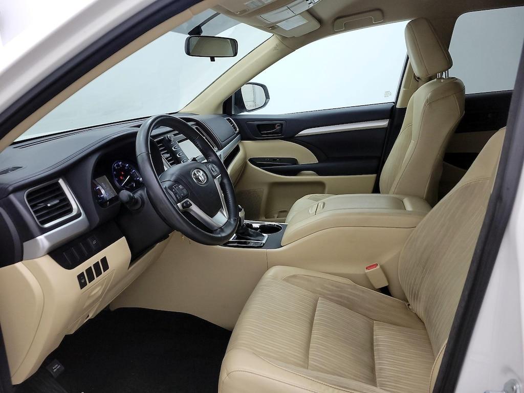 used 2015 Toyota Highlander car, priced at $21,998