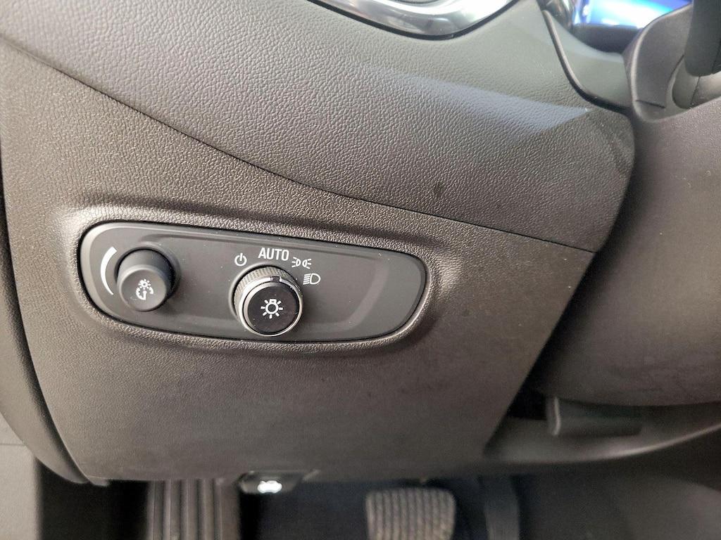 used 2023 Chevrolet Equinox car, priced at $25,998