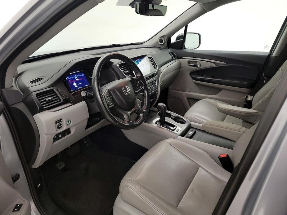 used 2019 Honda Pilot car, priced at $27,998