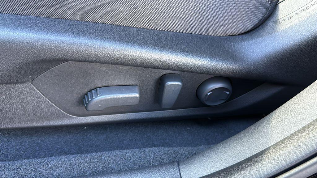 new 2025 Subaru Crosstrek car, priced at $32,614