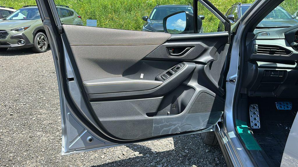 new 2025 Subaru Crosstrek car, priced at $34,213