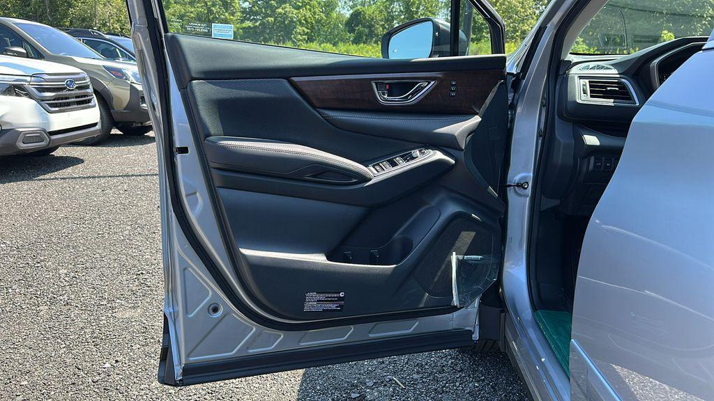 new 2025 Subaru Ascent car, priced at $54,105