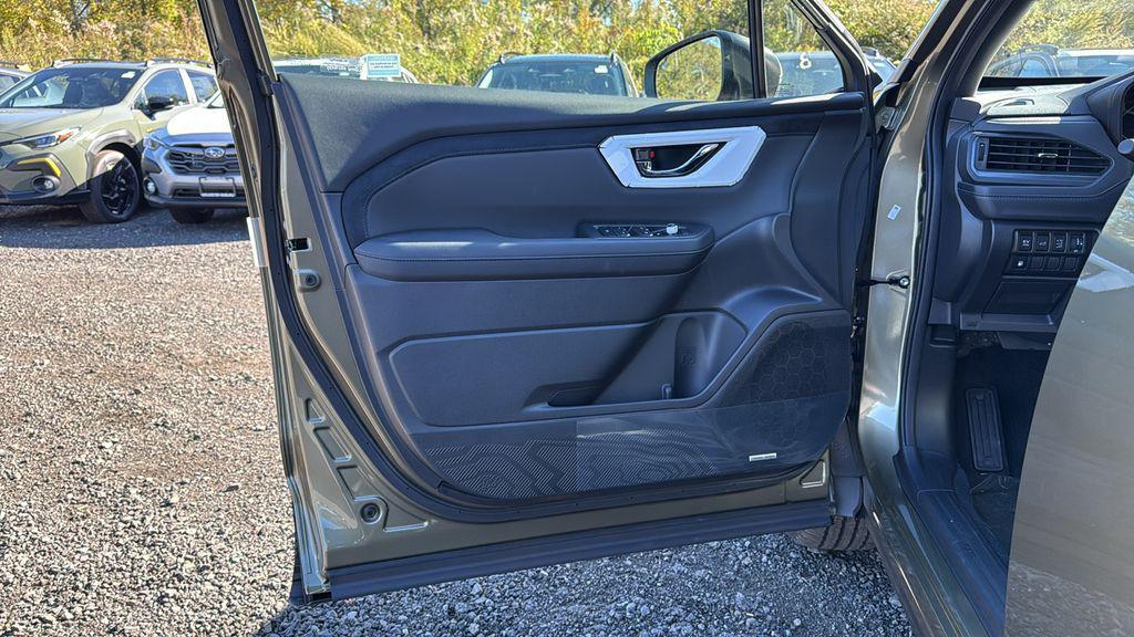 new 2025 Subaru Forester Hybrid car, priced at $43,039