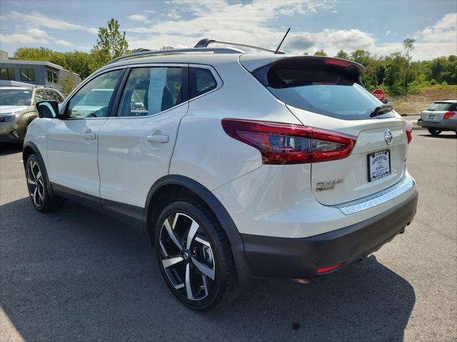 used 2022 Nissan Rogue Sport car, priced at $24,256