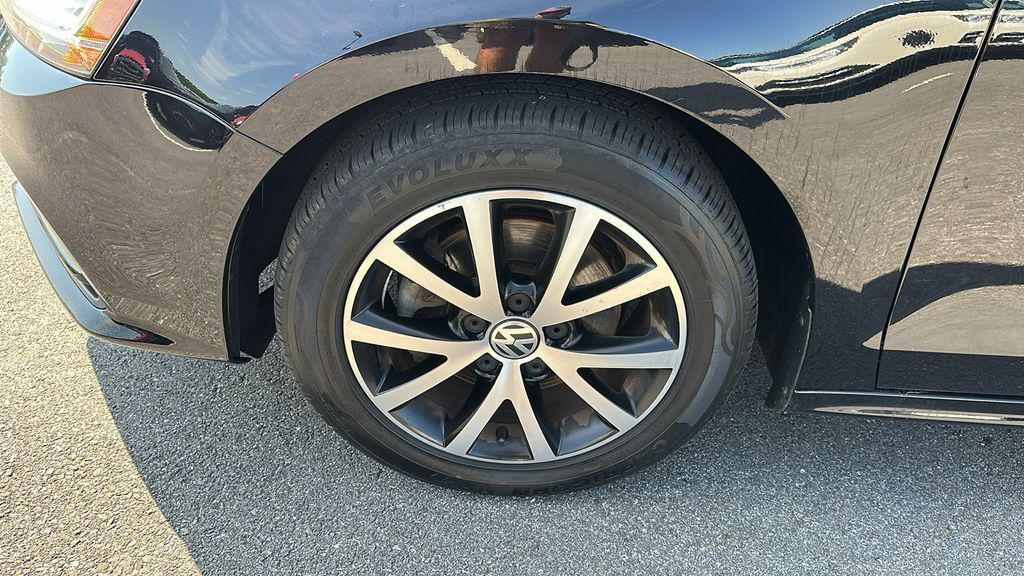 used 2017 Volkswagen Jetta car, priced at $11,990