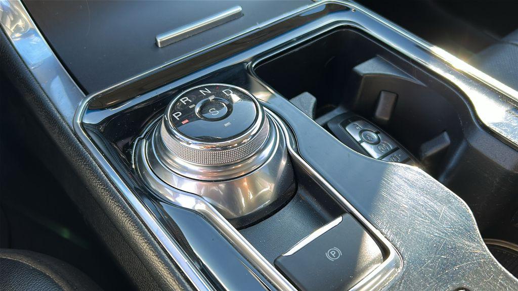 used 2019 Ford Edge car, priced at $16,888