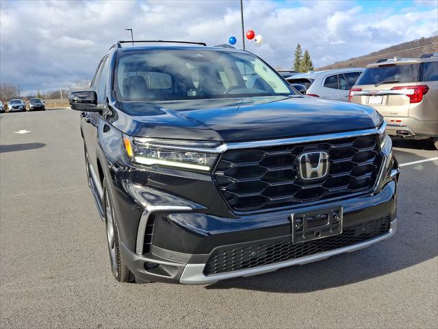 used 2023 Honda Pilot car, priced at $41,386