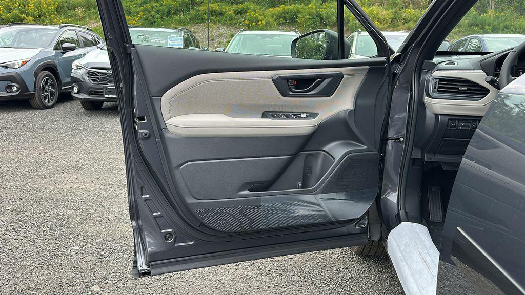 new 2025 Subaru Forester car, priced at $37,225