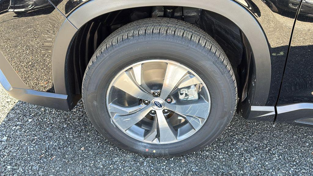 new 2025 Subaru Ascent car, priced at $42,298