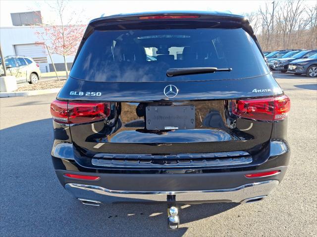 used 2022 Mercedes-Benz GLB 250 car, priced at $30,936