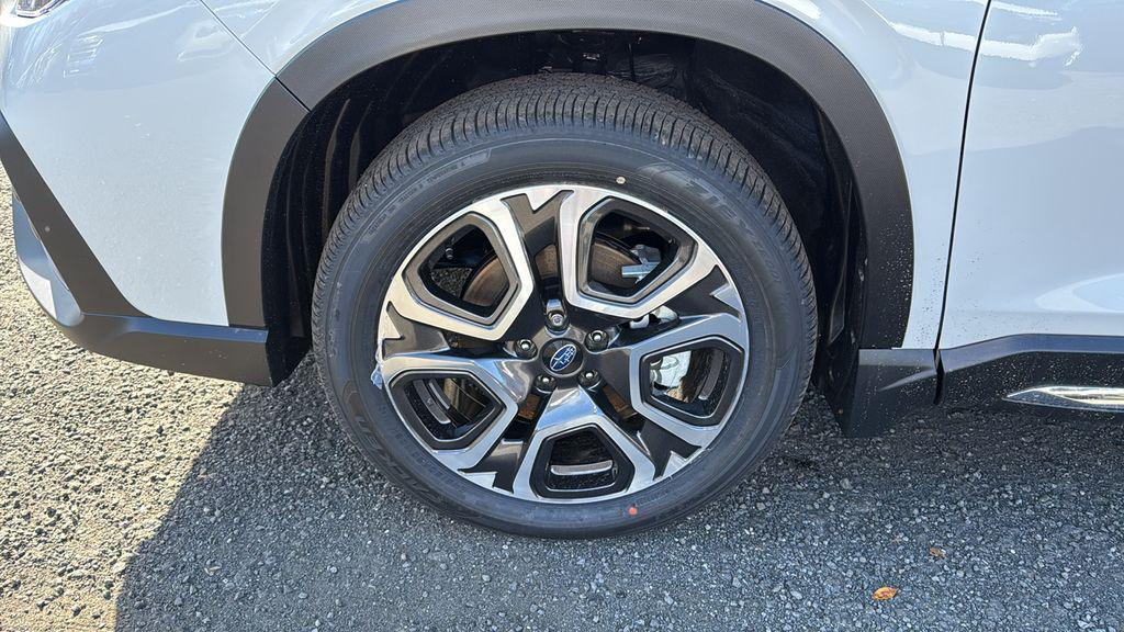 new 2025 Subaru Ascent car, priced at $51,052