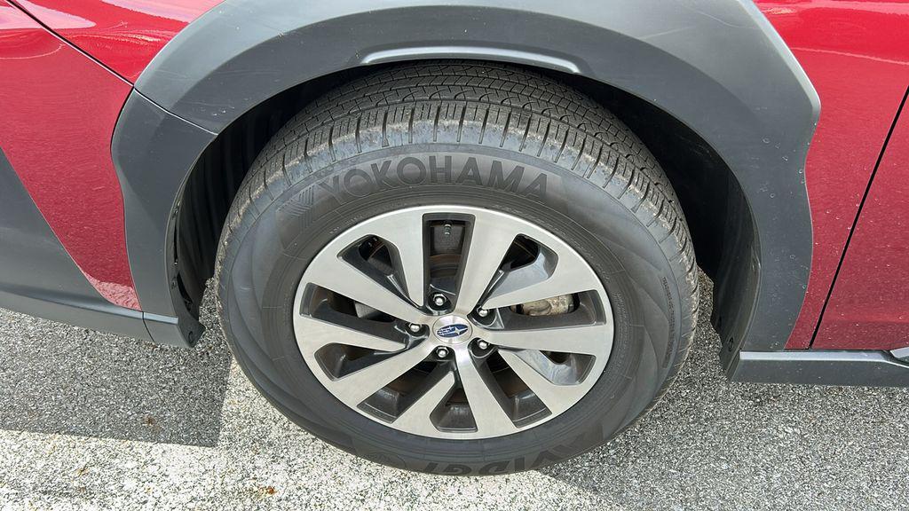 used 2025 Subaru Outback car, priced at $28,617