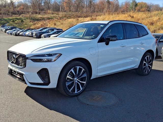 used 2023 Volvo XC60 Recharge Plug-In Hybrid car, priced at $46,376