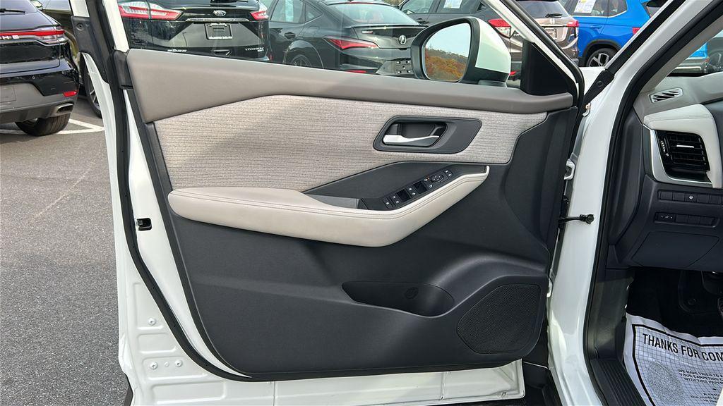 used 2022 Nissan Rogue car, priced at $19,990