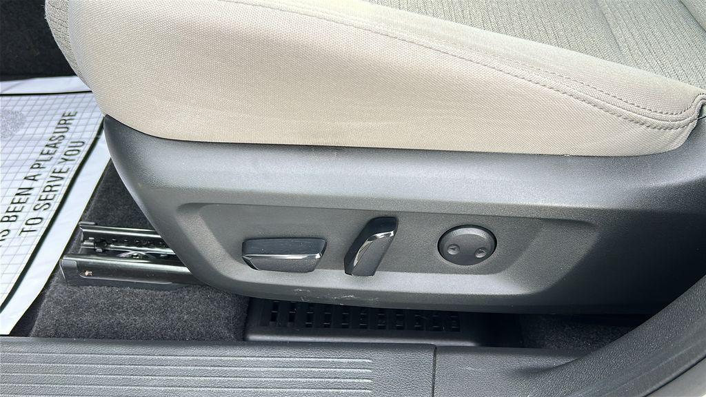 used 2022 Nissan Rogue car, priced at $19,990