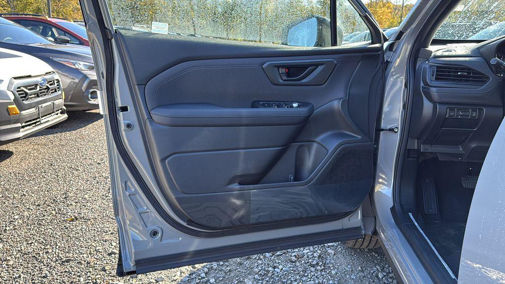 new 2025 Subaru Forester car, priced at $37,243