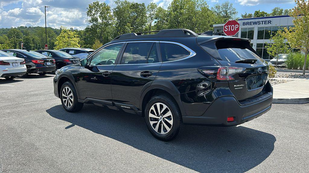 used 2024 Subaru Outback car, priced at $30,999