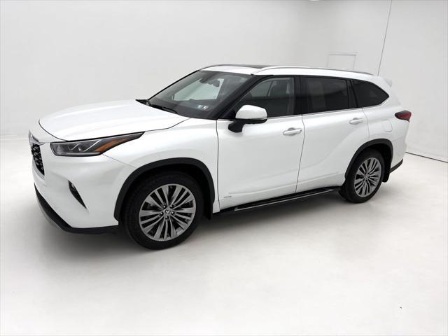 used 2022 Toyota Highlander Hybrid car, priced at $48,490